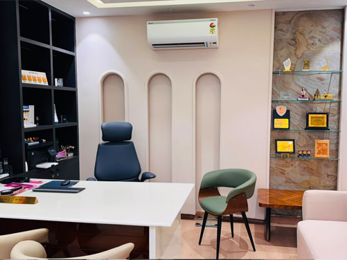 Dr. Rajat Gupta is a skin care specialists and aestheticians focus on your individual skin type and condition